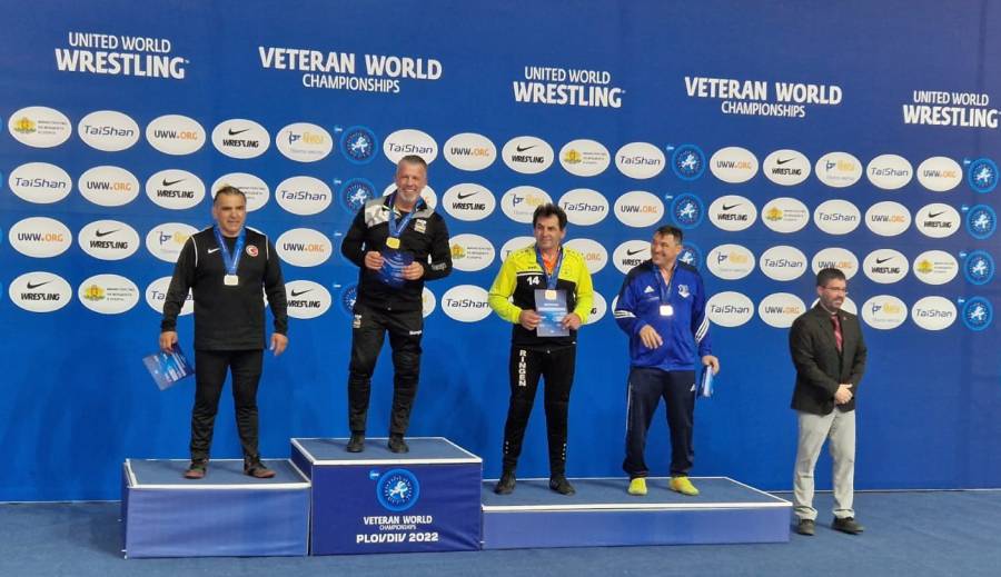 wm_anton_podium.jpg
